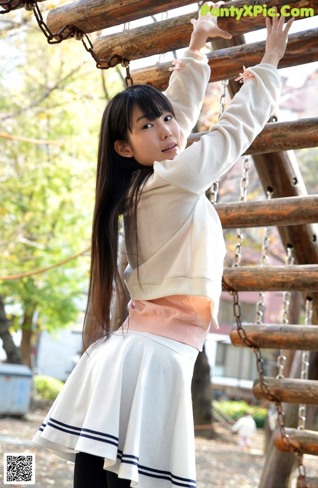 Yui Kasugano - Alluringly Mega World No.582689